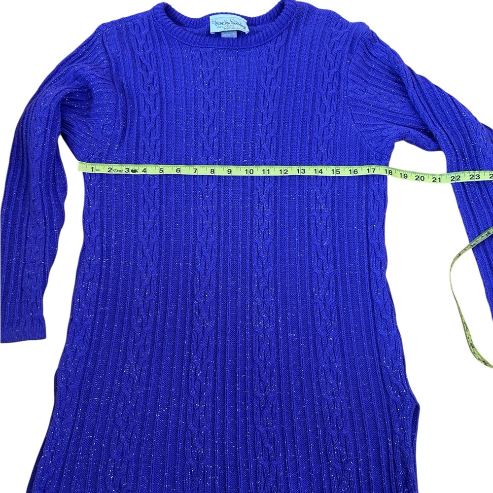Diane Von Furstenberg Vintage Color Authority Purple
Sparkle Sweater small/med - Picture 7 of 7